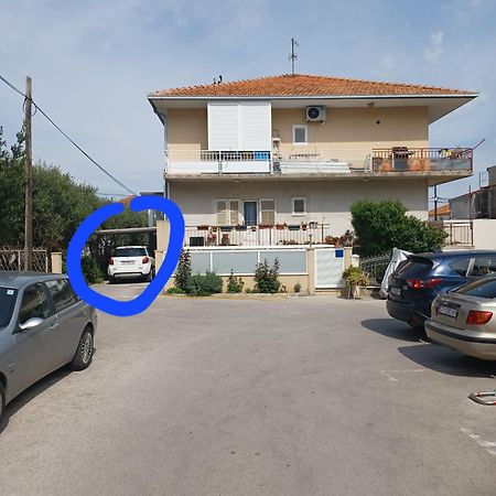 Studio Apartman Marija Trogir Exterior foto